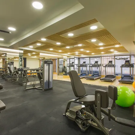 Ramada By Wyndham Pera Taksim