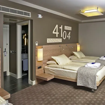 Ramada By Wyndham Pera Taksim