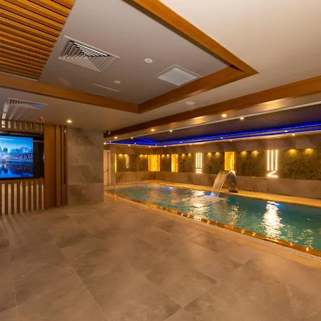 Ramada By Wyndham Pera Taksim