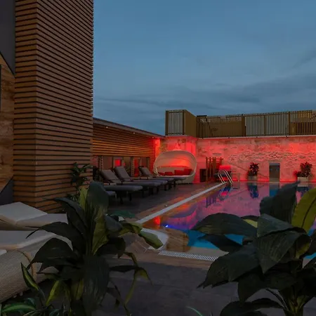 Hotel Ramada By Wyndham Pera Estambul