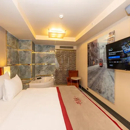 Hotel Ramada By Wyndham Pera Taksim Istanbul