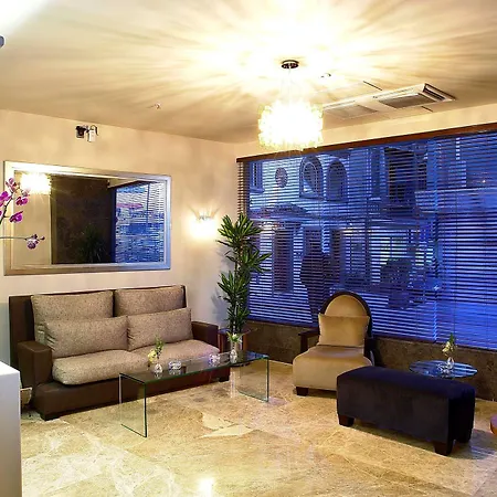 Ramada By Wyndham Pera Taksim 5*