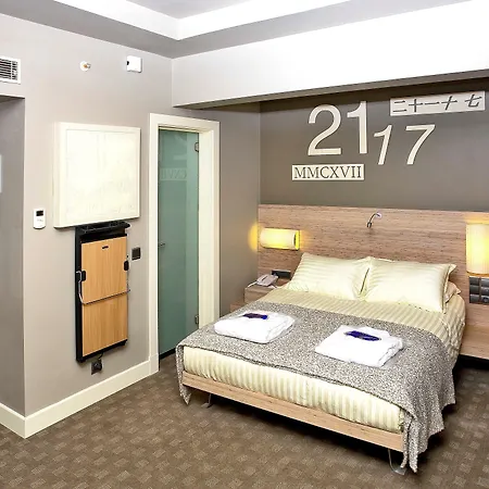Ramada By Wyndham Pera Taksim 4*
