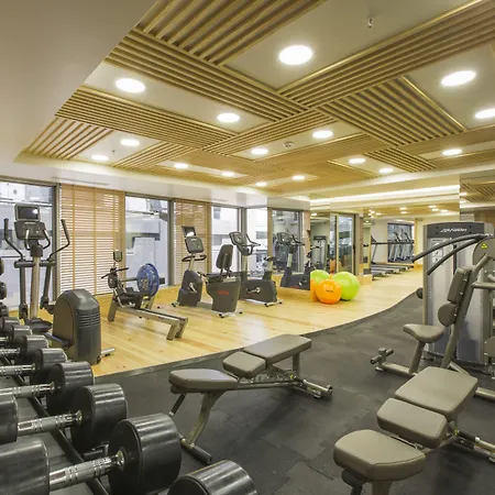 Ramada By Wyndham Pera Taksim 5*