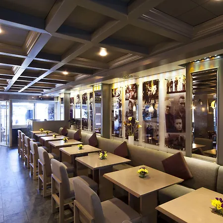 Ramada By Wyndham Pera Taksim Otel 5*