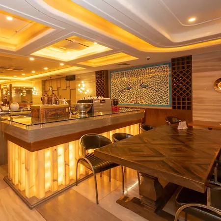 Ramada By Wyndham Pera Taksim