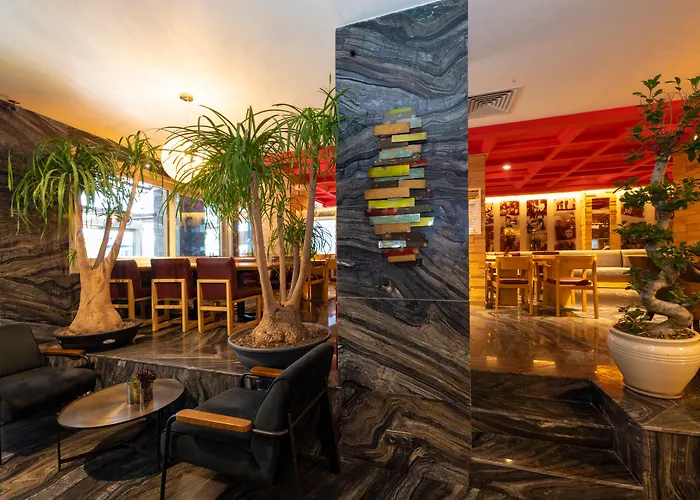 Ramada By Wyndham Pera Taksim מלון איסטמבול