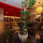 Ramada By Wyndham Pera Taksim Estambul