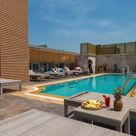 Ramada By Wyndham Pera Taksim 호텔 이스탄불