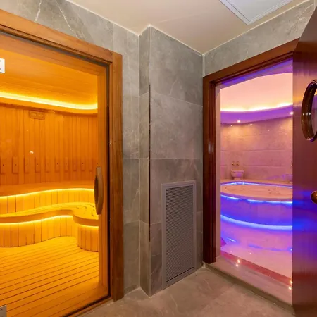 Ramada By Wyndham Pera Taksim 4*