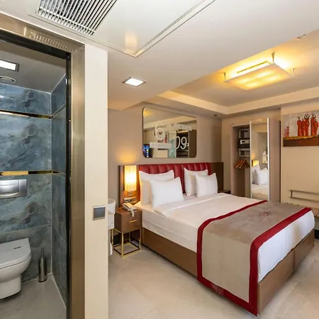 Hotel Ramada By Wyndham Pera Taksim